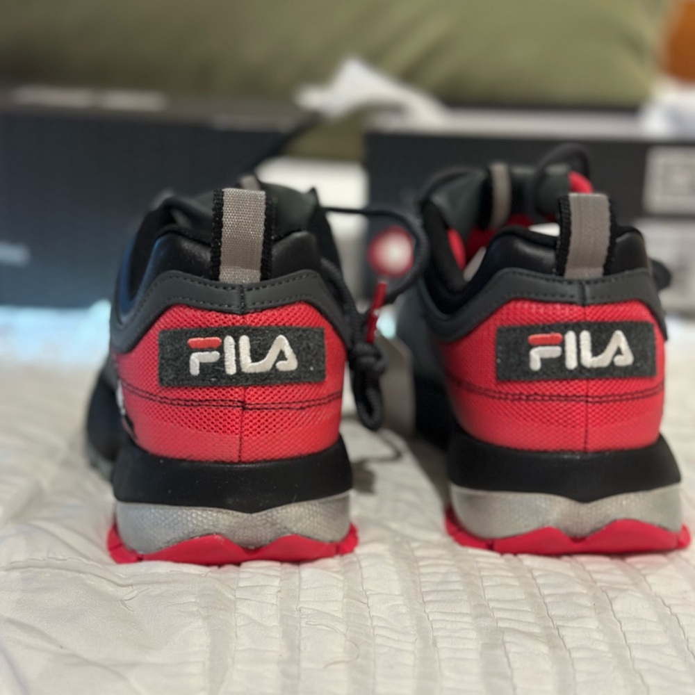 Fila Men's Disruptor II: Staple Pigeon collab limited edition - Picture 3 of 13